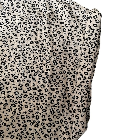 Pink Rose Blush Cheetah Short Sleeve Blouse - Picture 4 of 6